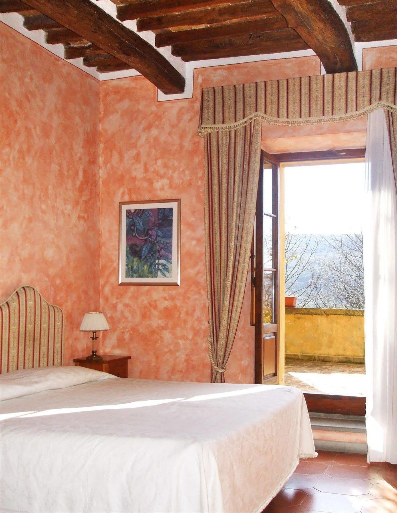 B&B Palazzo Al Torrione 2 Сан-Джиминьяно Экстерьер фото